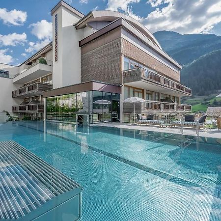 Bergland Design- Und Wellnesshotel Ζόλντεν Εξωτερικό φωτογραφία